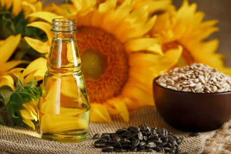 Huile de tournesol : bienfaits beauté de l'huile de tournesol à