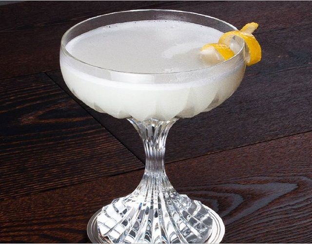 Dama Blanca Cocktail Recipe